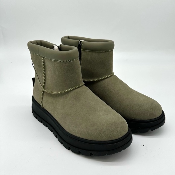 Koolaburra by UGG
Koola Mini Hybrid Olive Green Winter Boots - Picture 3 of 7